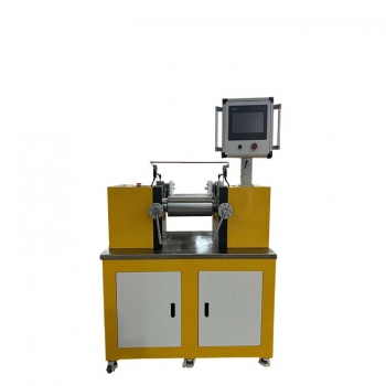XH-401CEP（双调频电加热PLC）开炼机